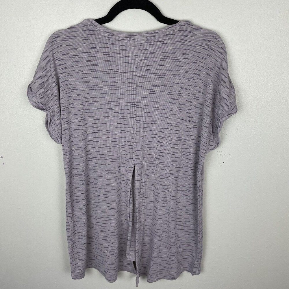 LOGO By Lori Goldstein Purple Short Sleeve Tunic Top Women's Size L Pockets - Picture 6 of 6